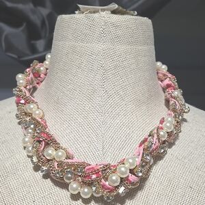 Forever 21 Chunky Mixed Material Necklace